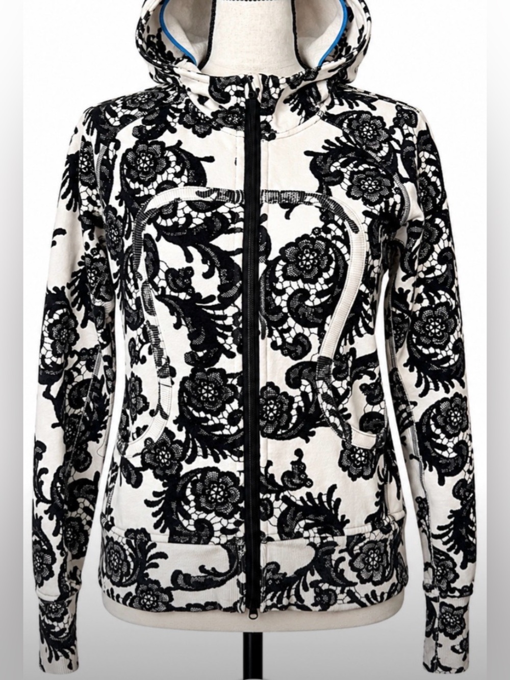 Lululemon Rare Laceoflage Scuba Hoodie Black Lace Print Full Zip Jacket Classic